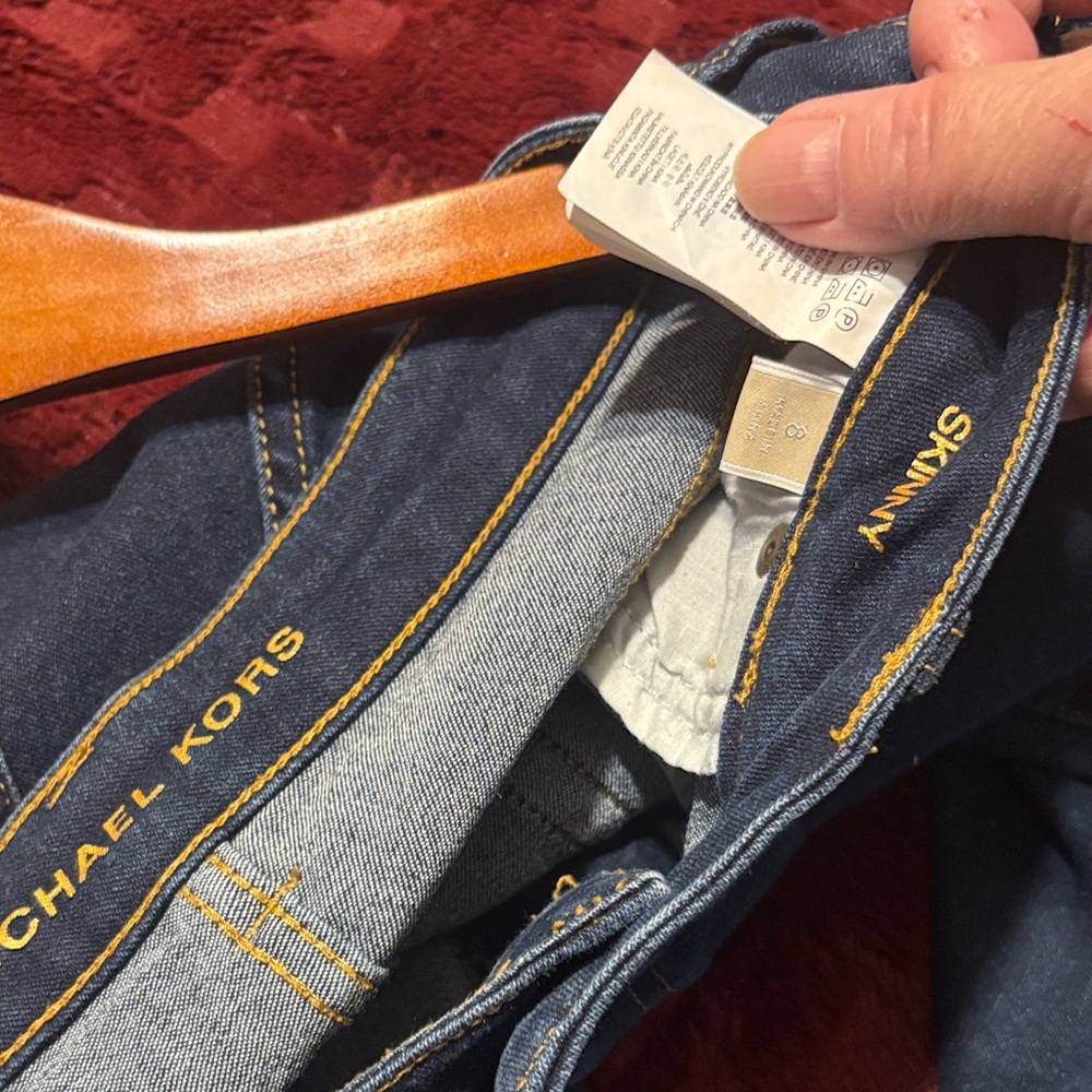 Michael Kors Women’s Dark Blue Skinny Capri Jeans New without tag
